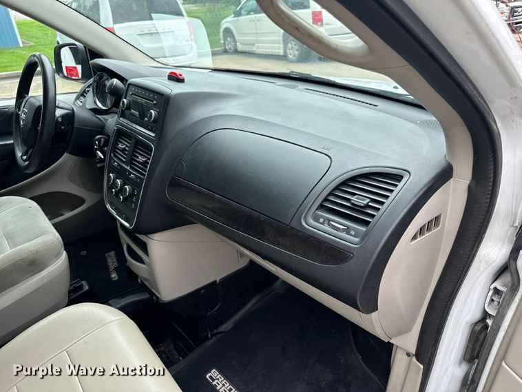 image for item OF9736 2015 Dodge  Grand Caravan handicap accessible van