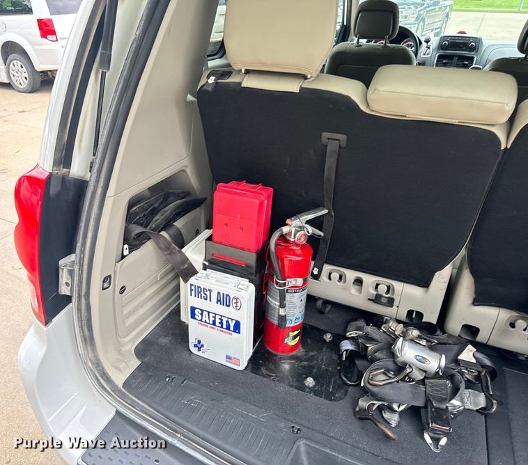 image for item OF9736 2015 Dodge  Grand Caravan handicap accessible van