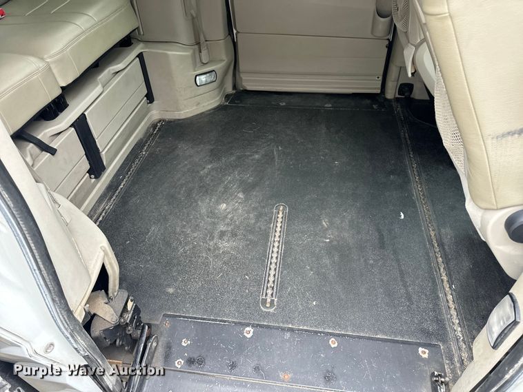 image for item OF9736 2015 Dodge  Grand Caravan handicap accessible van