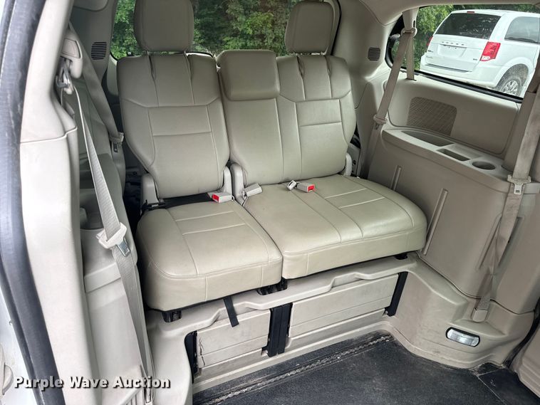 image for item OF9736 2015 Dodge  Grand Caravan handicap accessible van