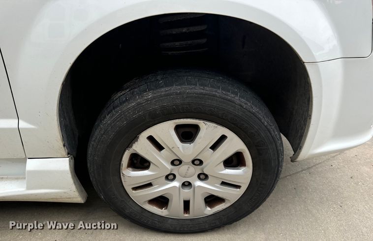 image for item OF9736 2015 Dodge  Grand Caravan handicap accessible van