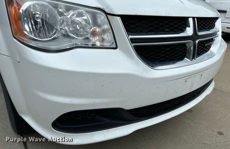 image for item OF9737 2015 Dodge Grand Caravan handicap accessible van