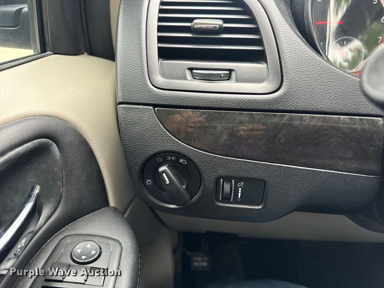 image for item OF9737 2015 Dodge Grand Caravan handicap accessible van