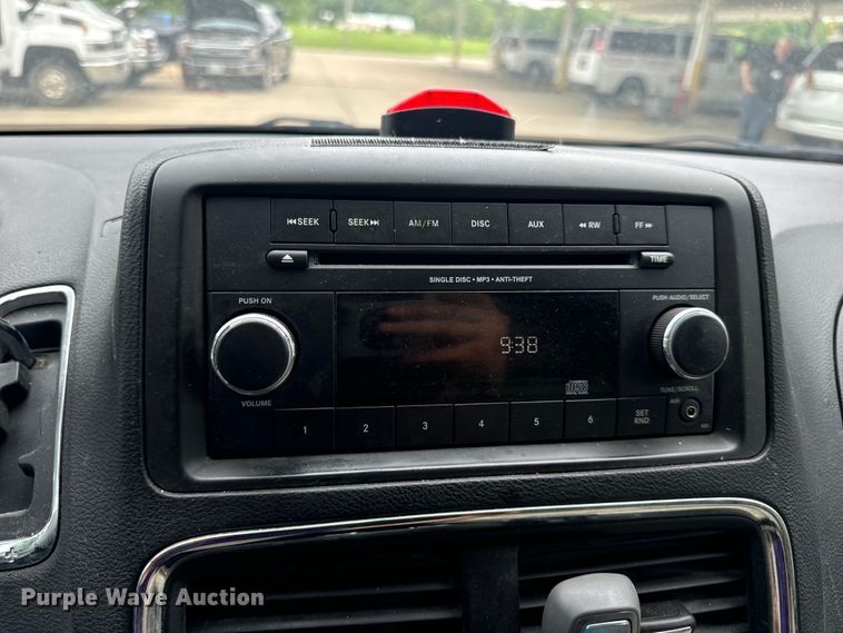 image for item OF9737 2015 Dodge Grand Caravan handicap accessible van