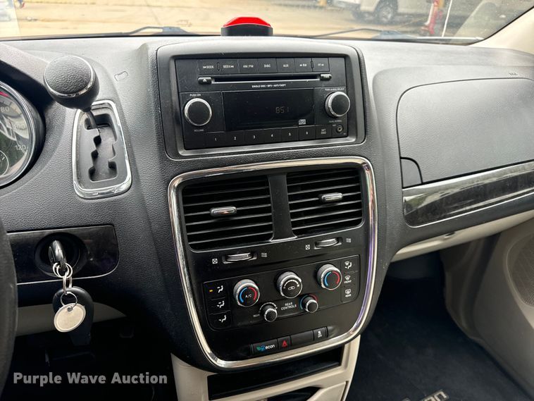 image for item OF9738 2015 Dodge Grand Caravan  handicap accessible van