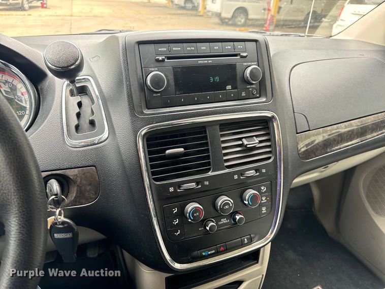 image for item OF9739 2011 Dodge  Grand Caravan handicap accessible van