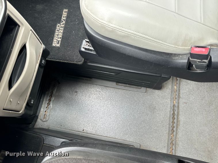 image for item OF9739 2011 Dodge  Grand Caravan handicap accessible van