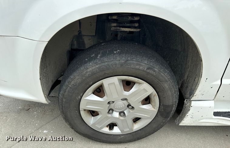 image for item OF9739 2011 Dodge  Grand Caravan handicap accessible van