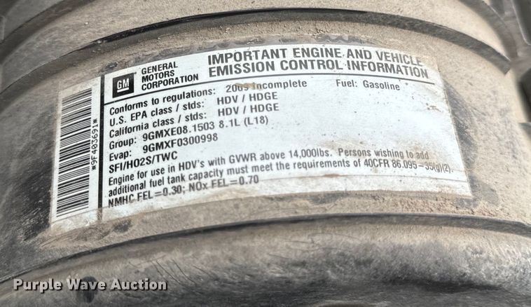 image for item OF9740 2009 Chevrolet  C5500 shuttle bus