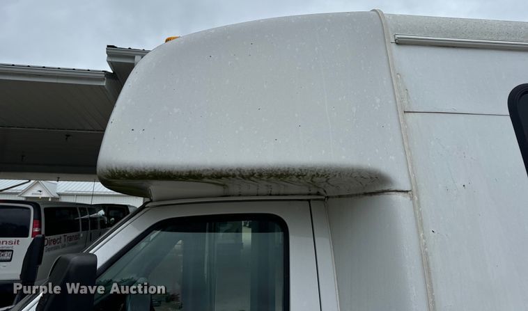 image for item OF9741 2011 Ford E450 Super Duty shuttle bus