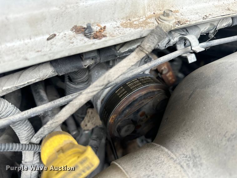 image for item OF9741 2011 Ford E450 Super Duty shuttle bus