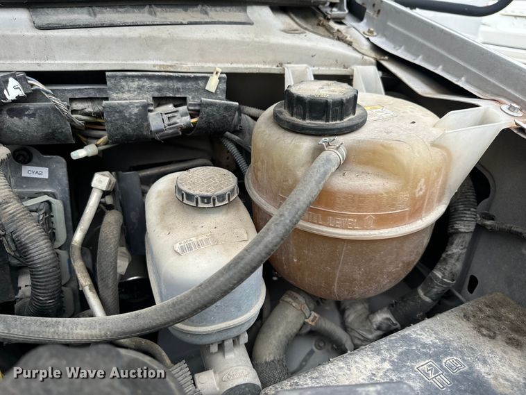 image for item OF9741 2011 Ford E450 Super Duty shuttle bus