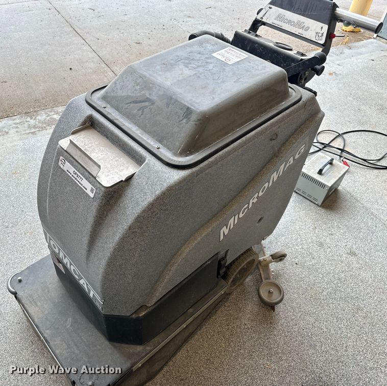 image for item OF9777 Tomcat MicroMag floor scrubber