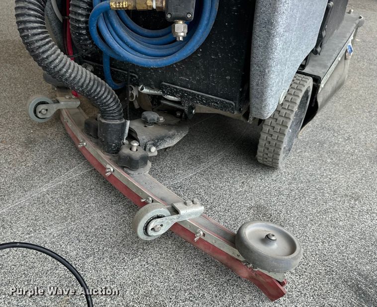 image for item OF9777 Tomcat MicroMag floor scrubber