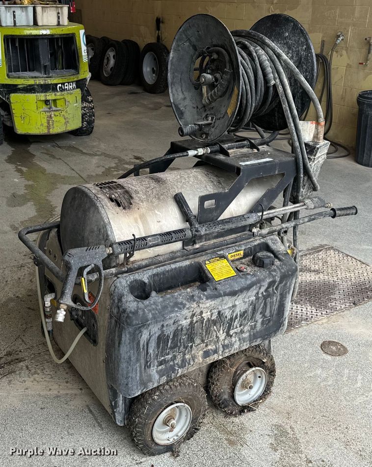 image for item OF9778 Landa PHW pressure washer