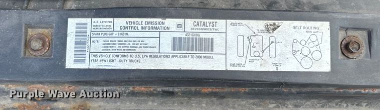 image for item OG9563 2000 GMC Jimmy SUV