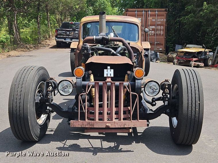 image for item OK9963 1953 International  288 shop built coupe