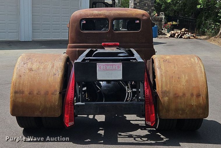 image for item OK9963 1953 International  288 shop built coupe