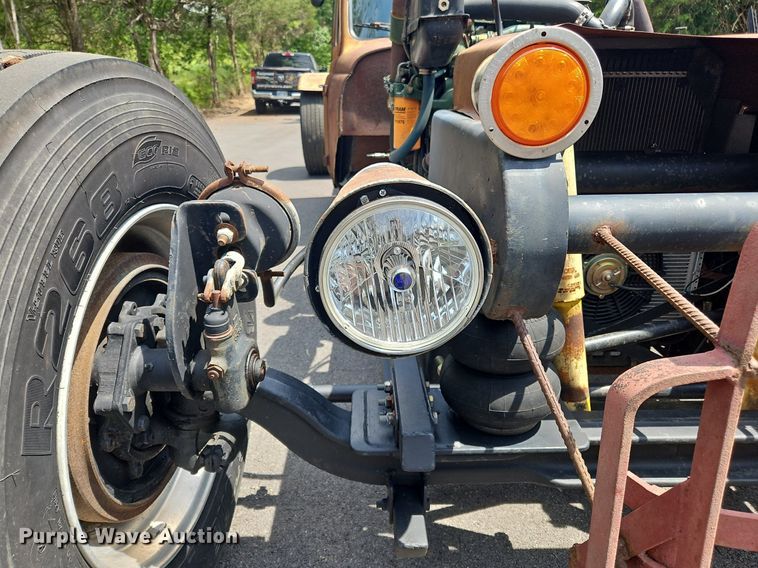 image for item OK9963 1953 International  288 shop built coupe