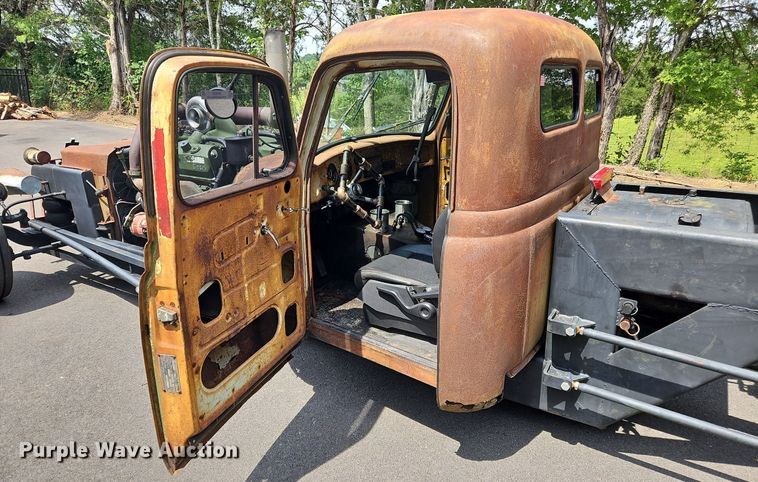 image for item OK9963 1953 International  288 shop built coupe