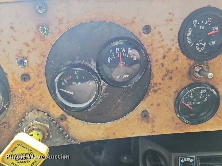 image for item OK9963 1953 International  288 shop built coupe