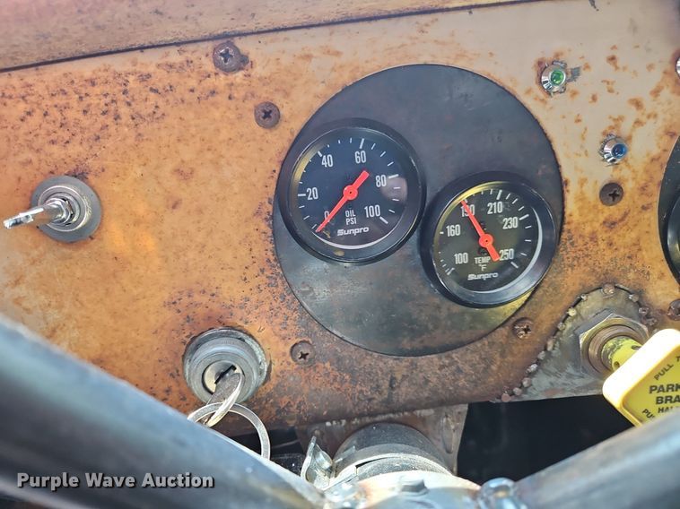 image for item OK9963 1953 International  288 shop built coupe