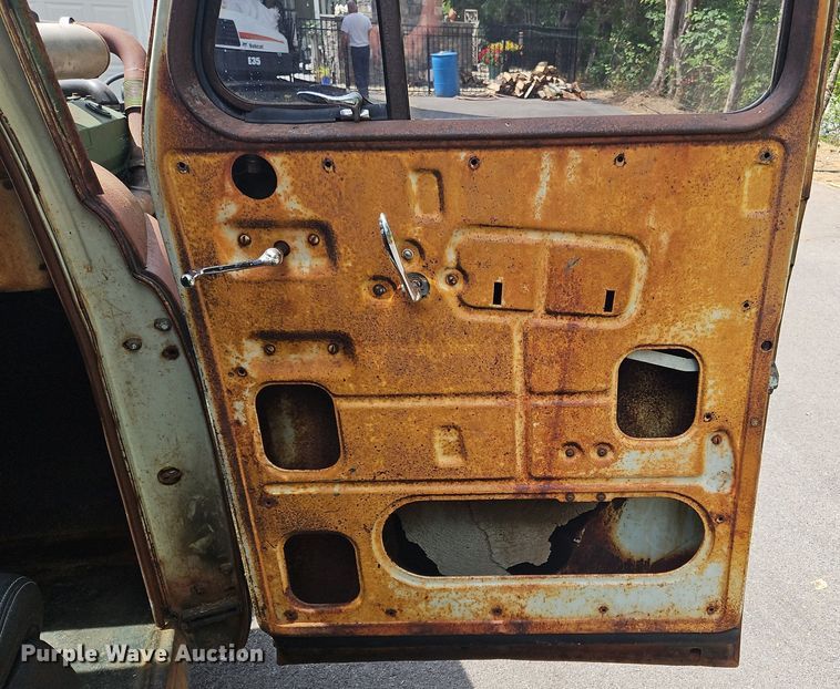 image for item OK9963 1953 International  288 shop built coupe