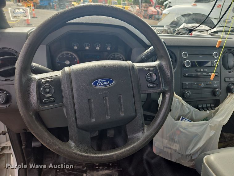 image for item OK9973 2015 Ford F250 pickup truck