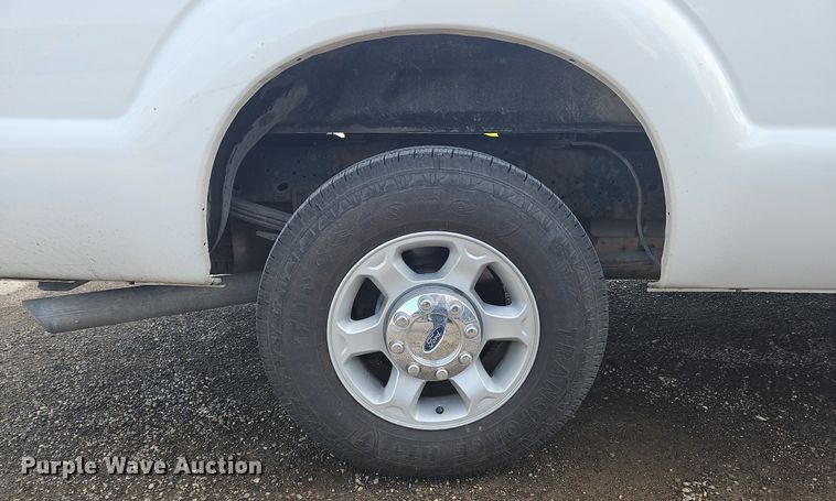 image for item OK9973 2015 Ford F250 pickup truck