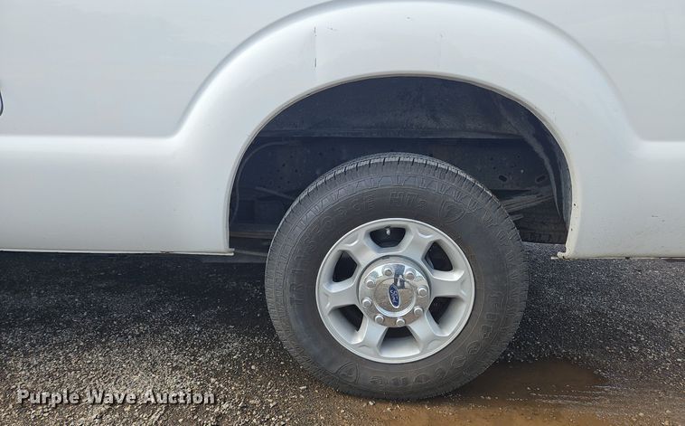 image for item OK9973 2015 Ford F250 pickup truck