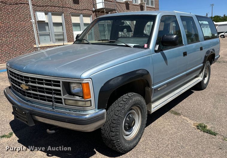 image for item OL9605 1992 Chevrolet Suburban K2500 SUV