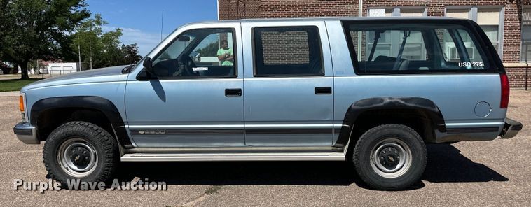 image for item OL9605 1992 Chevrolet Suburban K2500 SUV