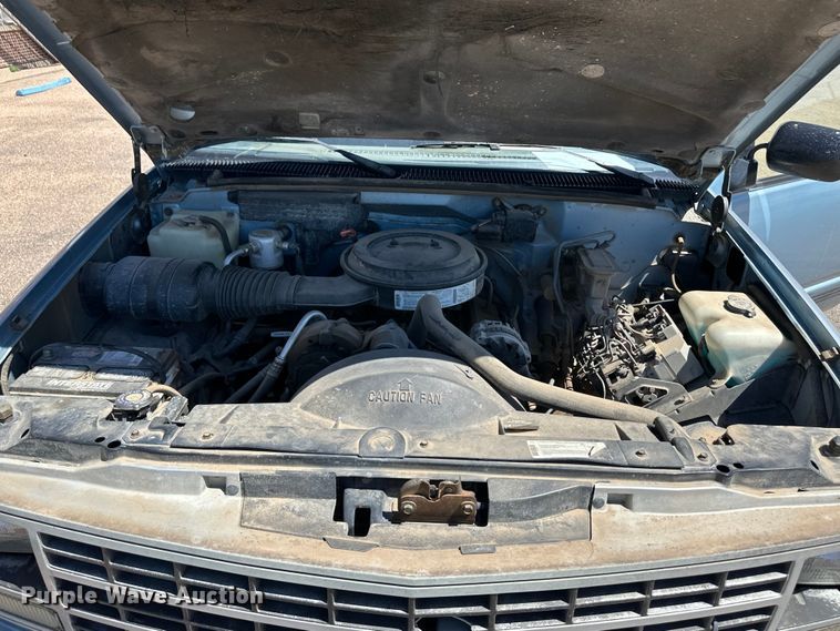 image for item OL9605 1992 Chevrolet Suburban K2500 SUV