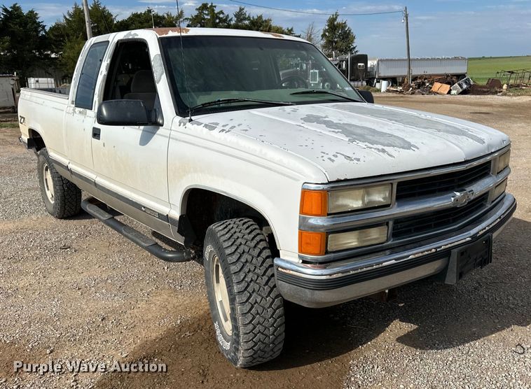 image for item OL9635 1997 Chevrolet K1500 pickup truck