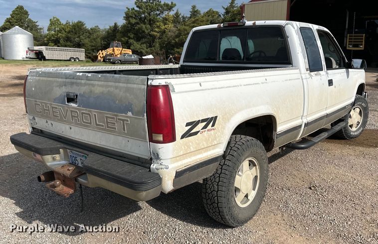 image for item OL9635 1997 Chevrolet K1500 pickup truck