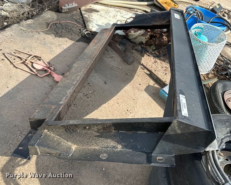 image for item OL9636 Header adapter