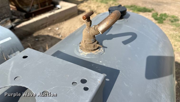 image for item OL9637 2012 Granby 204129G oil storage tank