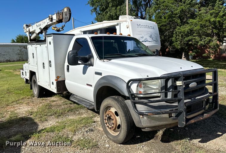 image for item OL9647 2005 Ford F550 Super Duty utility / service truck