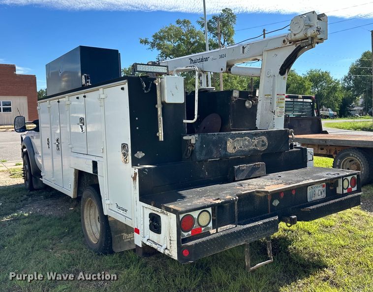 image for item OL9647 2005 Ford F550 Super Duty utility / service truck