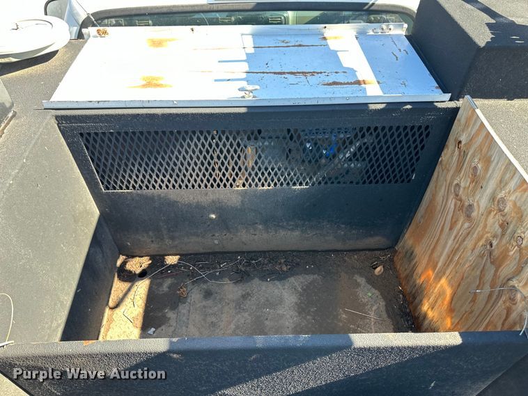 image for item OL9647 2005 Ford F550 Super Duty utility / service truck