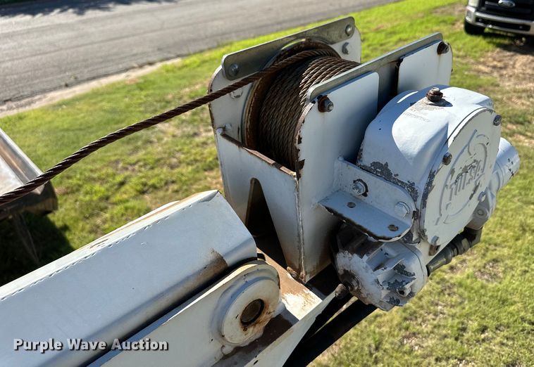 image for item OL9647 2005 Ford F550 Super Duty utility / service truck