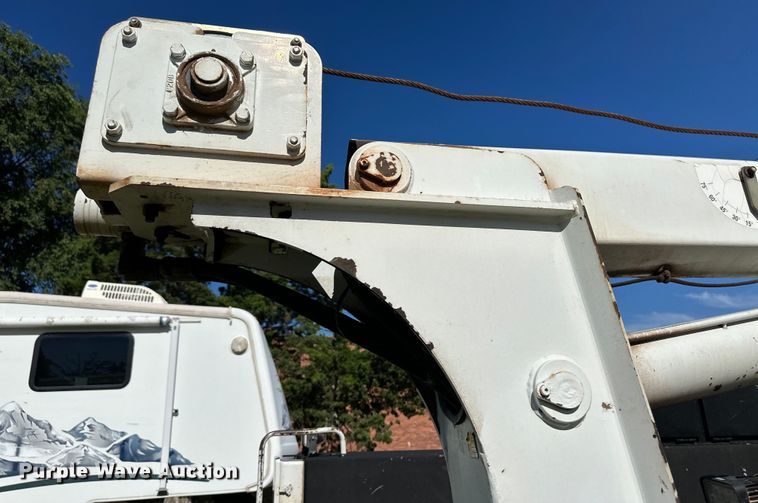 image for item OL9647 2005 Ford F550 Super Duty utility / service truck