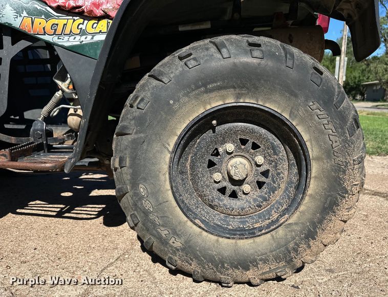 image for item OL9649 2001 Arctic Cat 300 ATV