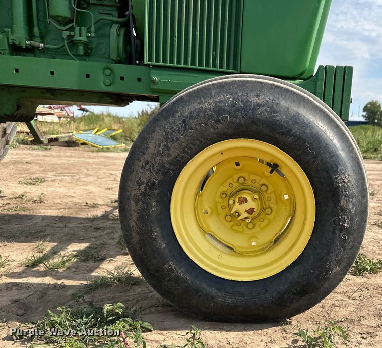 image for item OL9707 1962 John Deere 4010 tractor