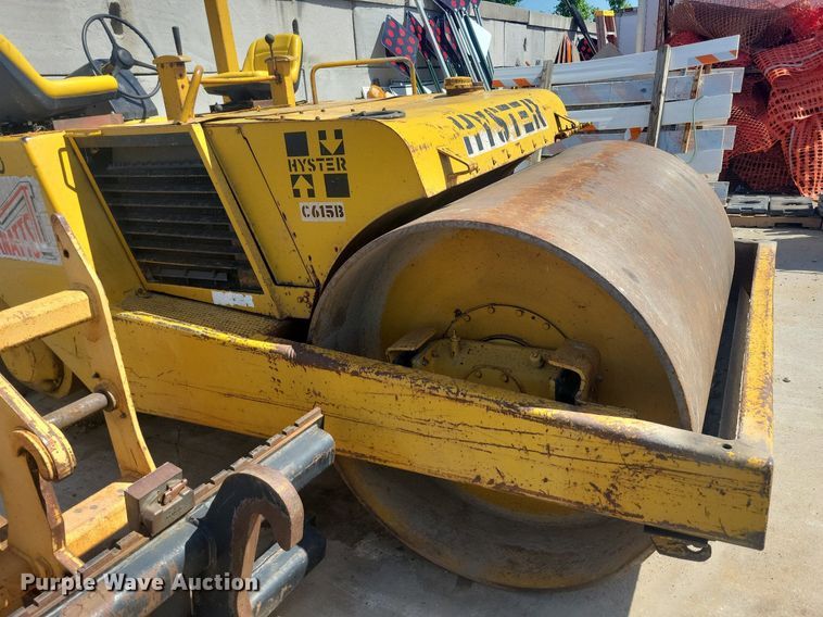 image for item DG0625 1980 Hyster C615B single drum roller