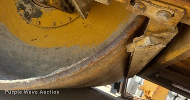 image for item DG0625 1980 Hyster C615B single drum roller