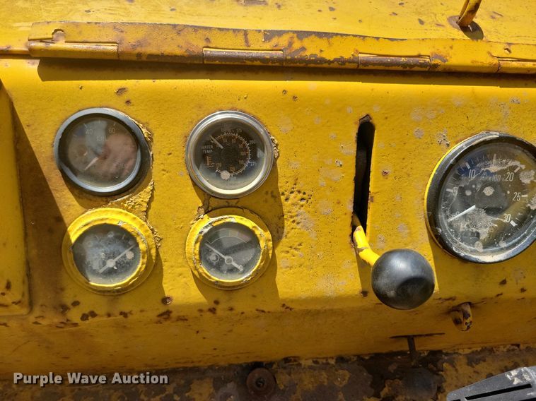 image for item DG0625 1980 Hyster C615B single drum roller