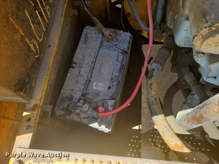 image for item DG0625 1980 Hyster C615B single drum roller