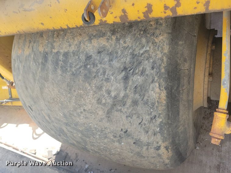 image for item DG0625 1980 Hyster C615B single drum roller