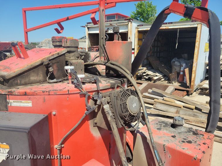 image for item DG0626 Crafco SS125 melter applicator